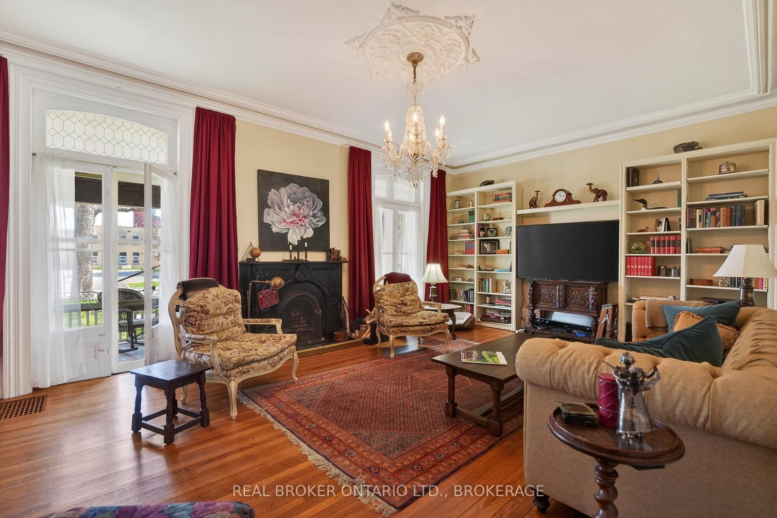 130 Main Street • Gananoque, ON photo 9