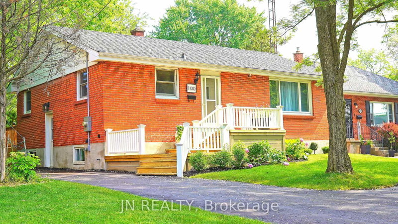 1100 Bruce Street