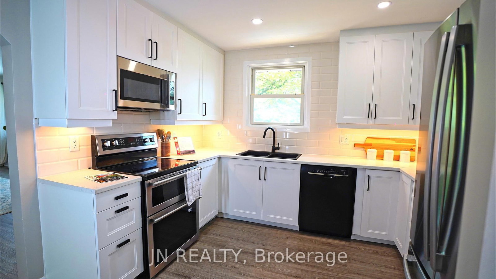 1100 Bruce Street • Sarnia, ON photo 13