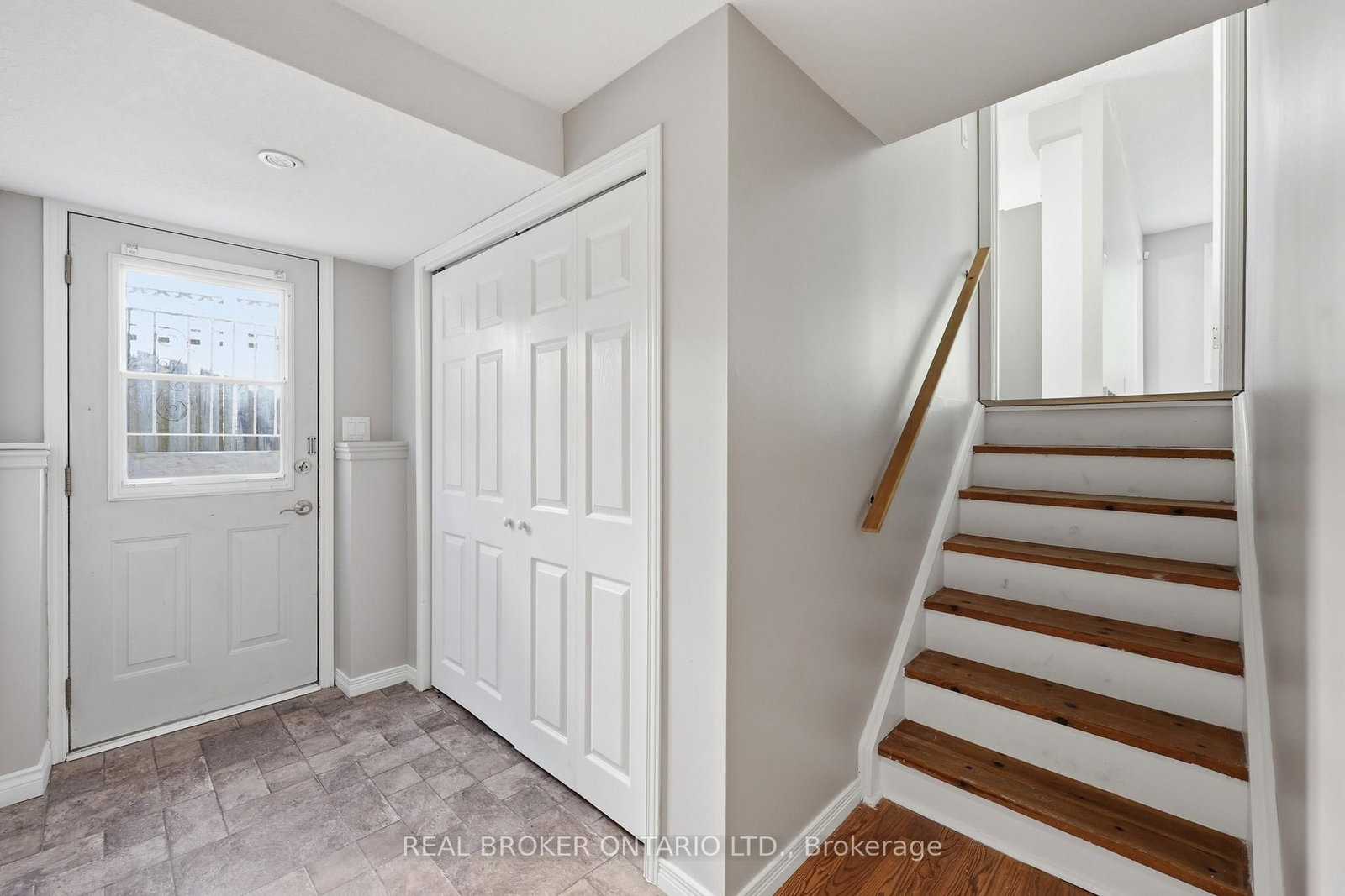42 Terrace Avenue • Welland, ON photo 21