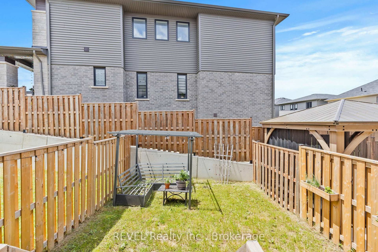 3954 Crown Street • Lincoln, ON photo 30