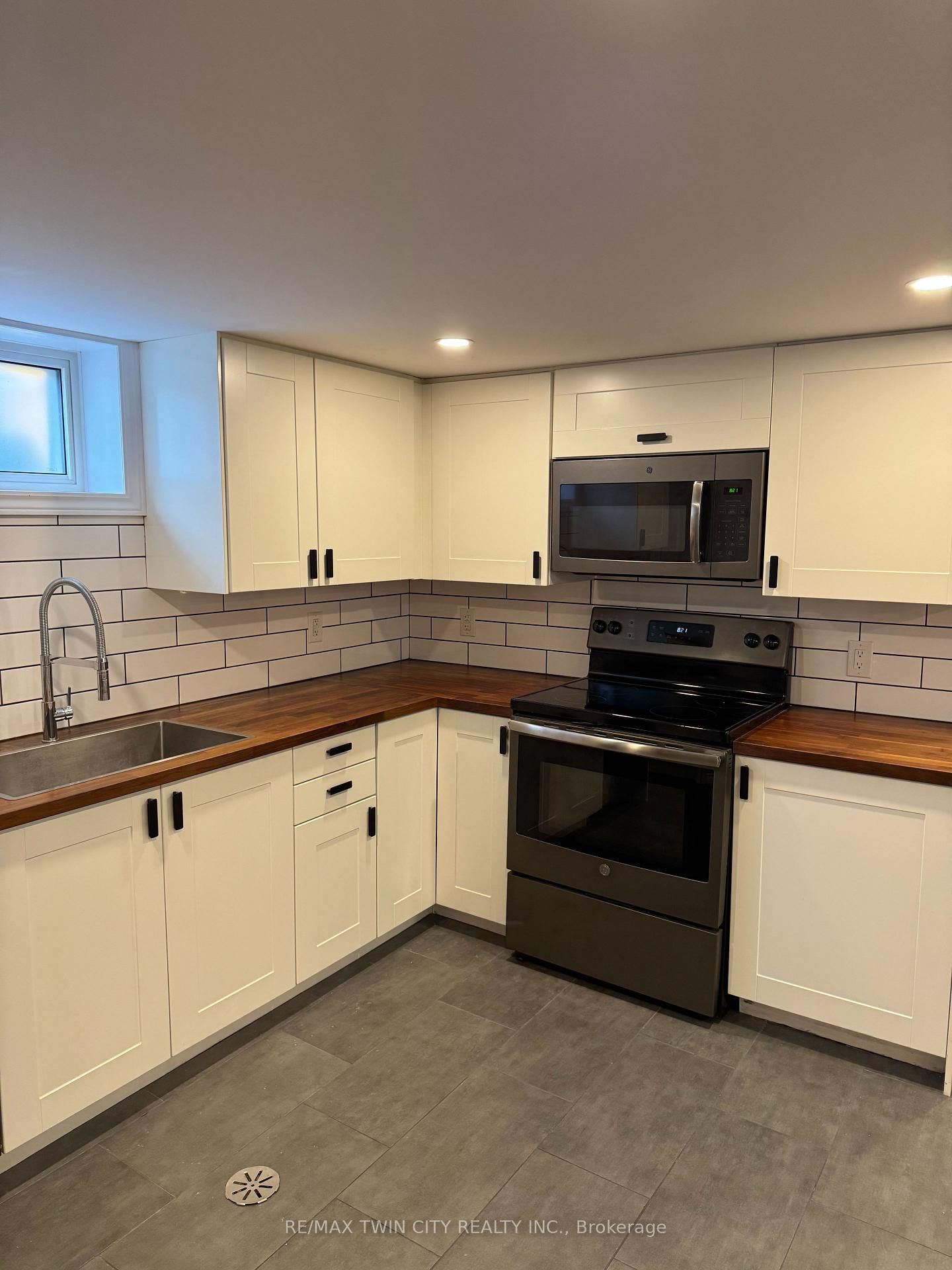46 Linden Avenue