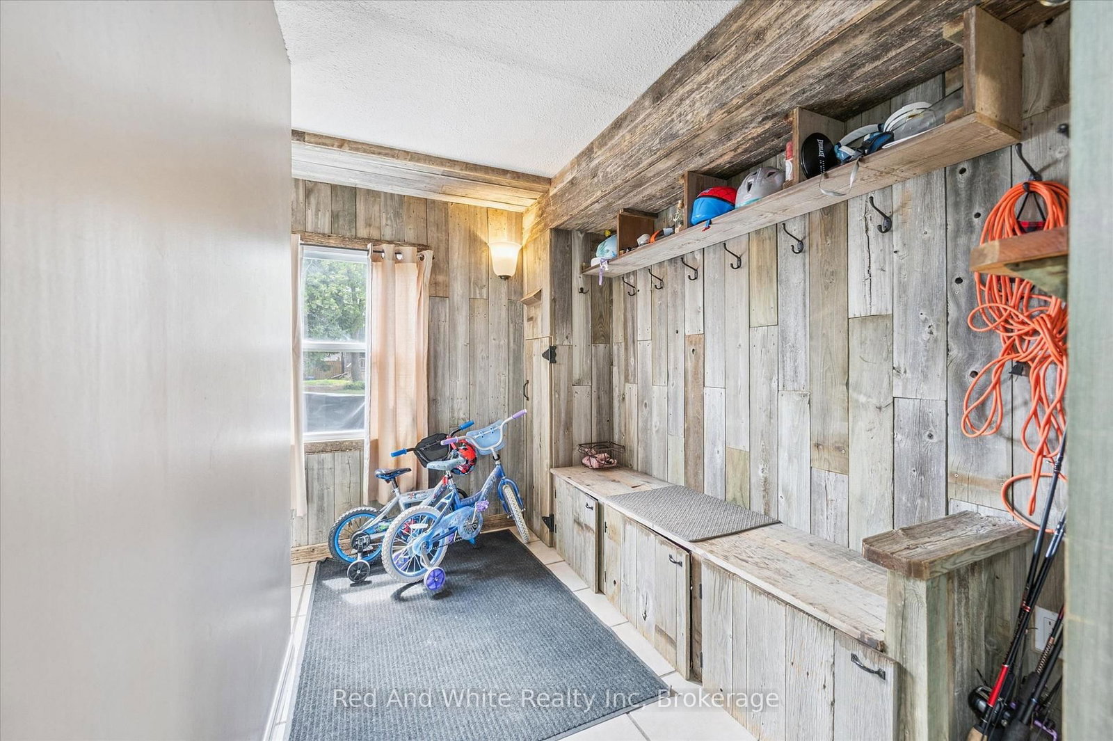 24 Byton Lane • Cambridge, ON photo 22