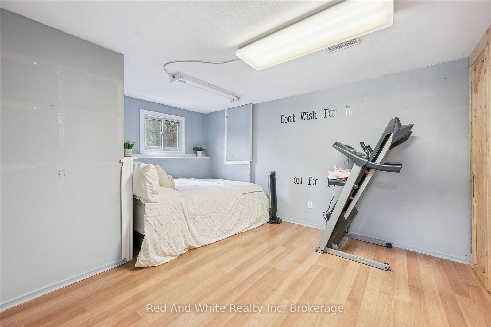 24 Byton Lane • Cambridge, ON photo 23