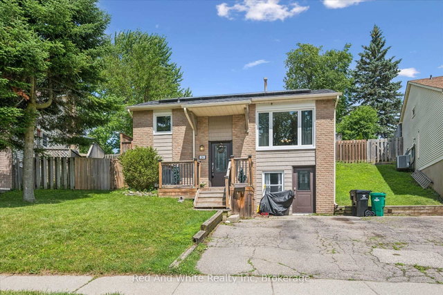 24 Byton Lane