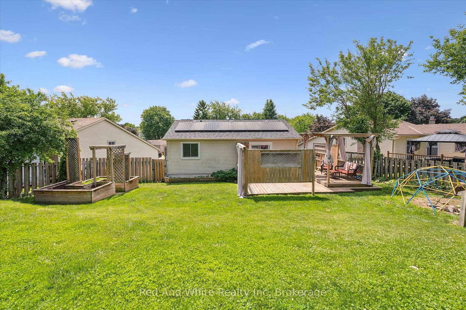 24 Byton Lane • Cambridge, ON photo 32