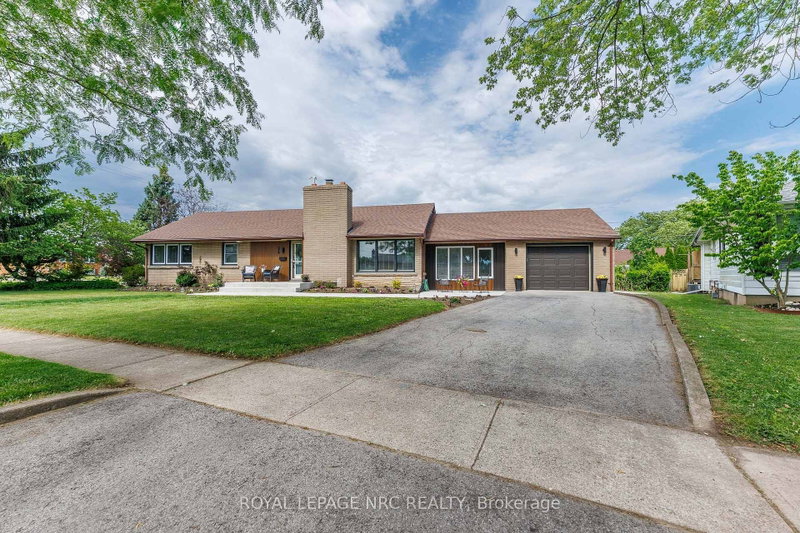 24 Munro Street