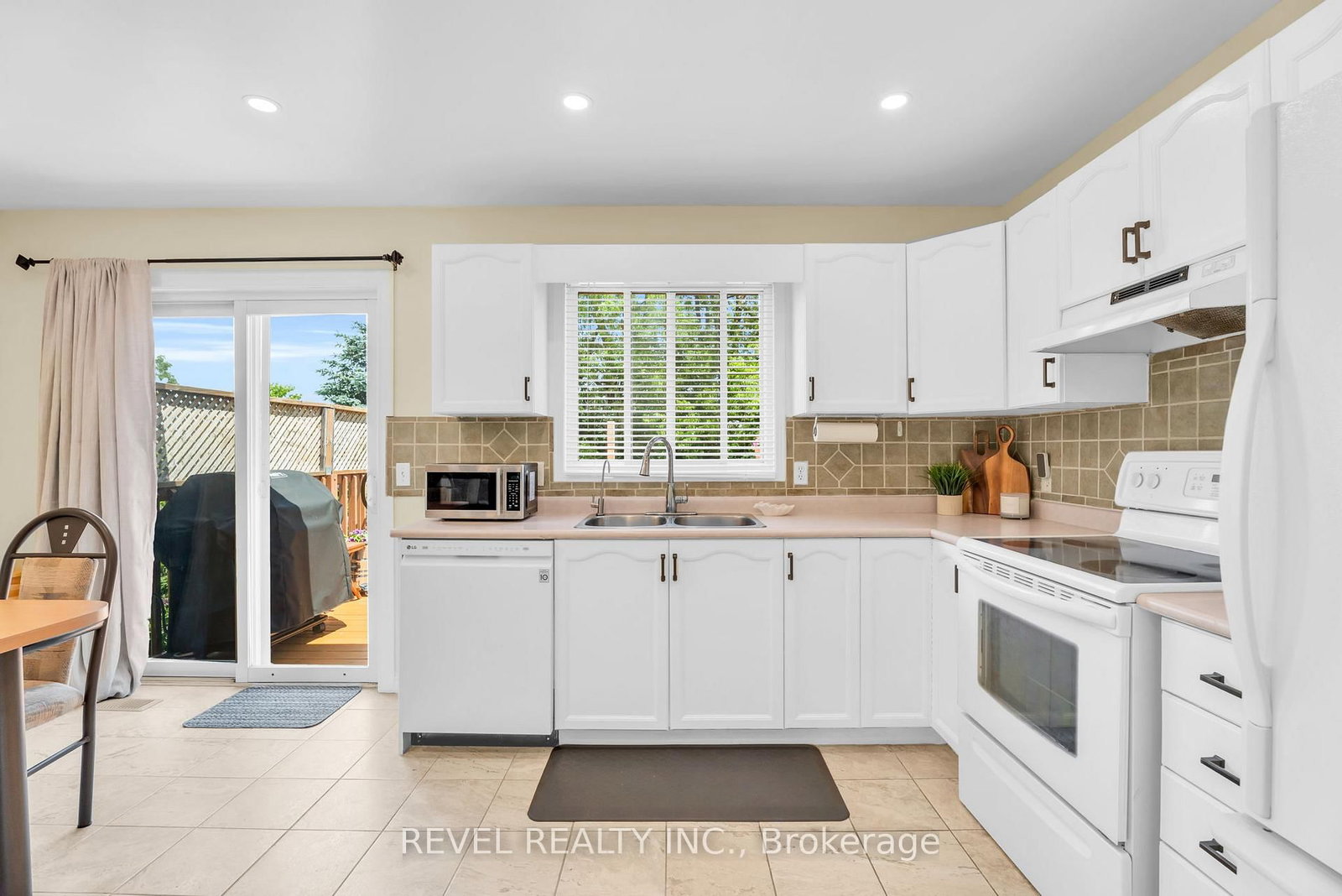 433 Greenwood Street • Shelburne, ON photo 11