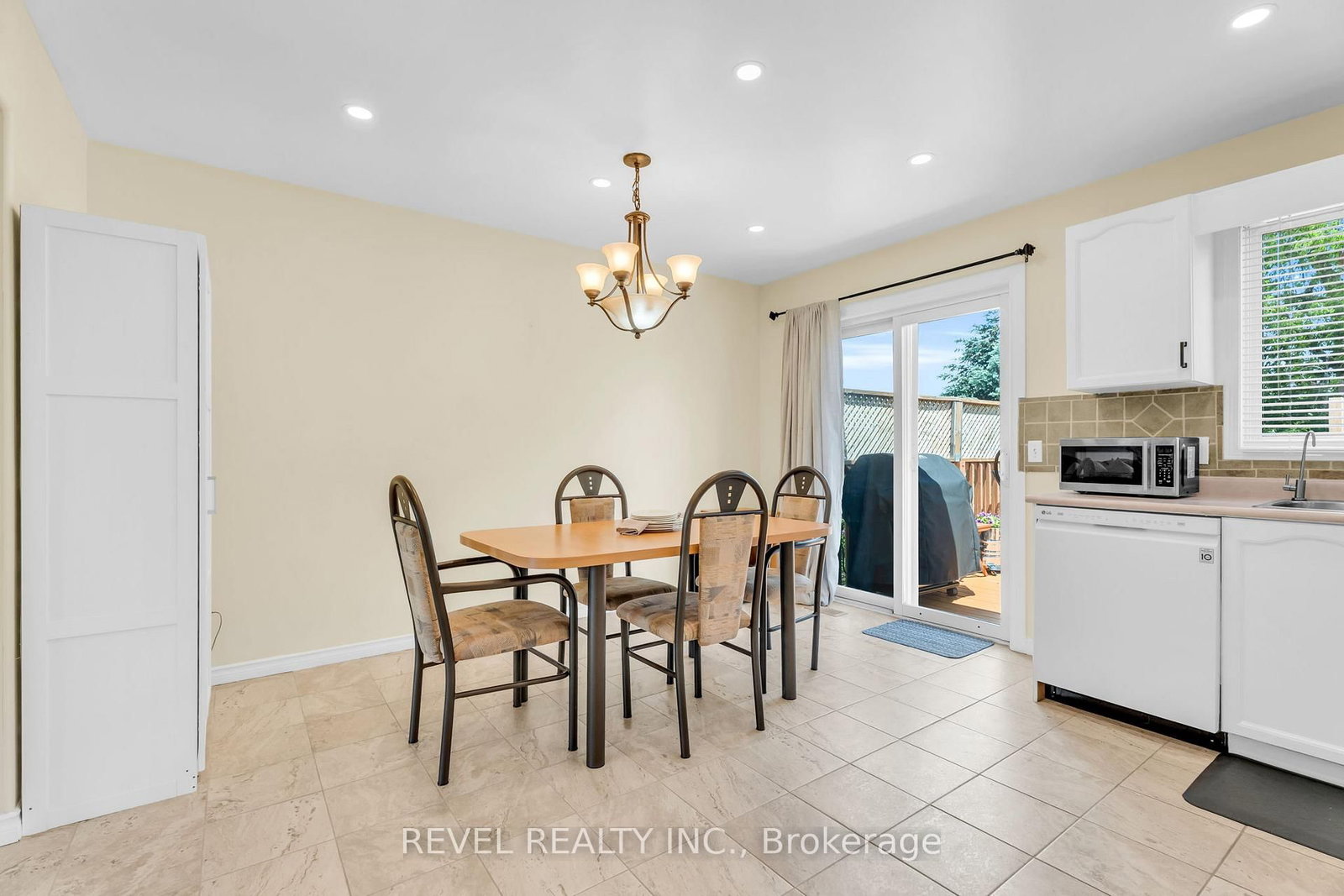 433 Greenwood Street • Shelburne, ON photo 13