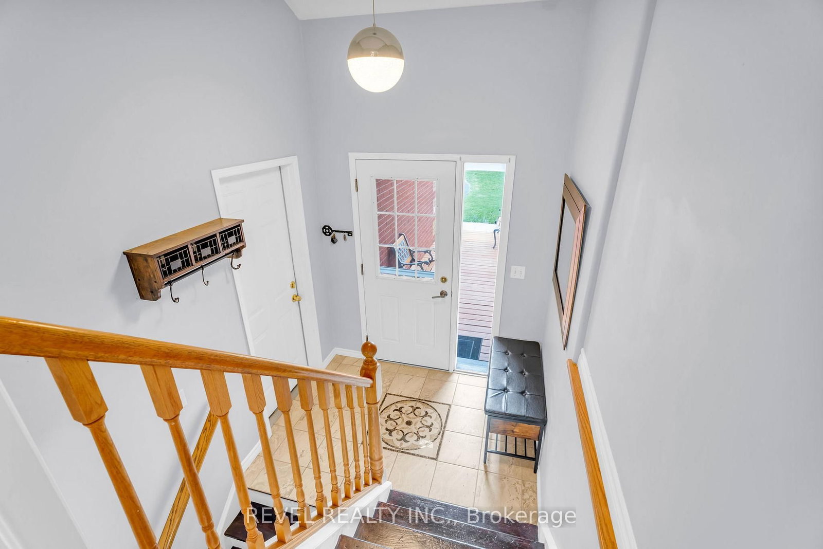 433 Greenwood Street • Shelburne, ON photo 4