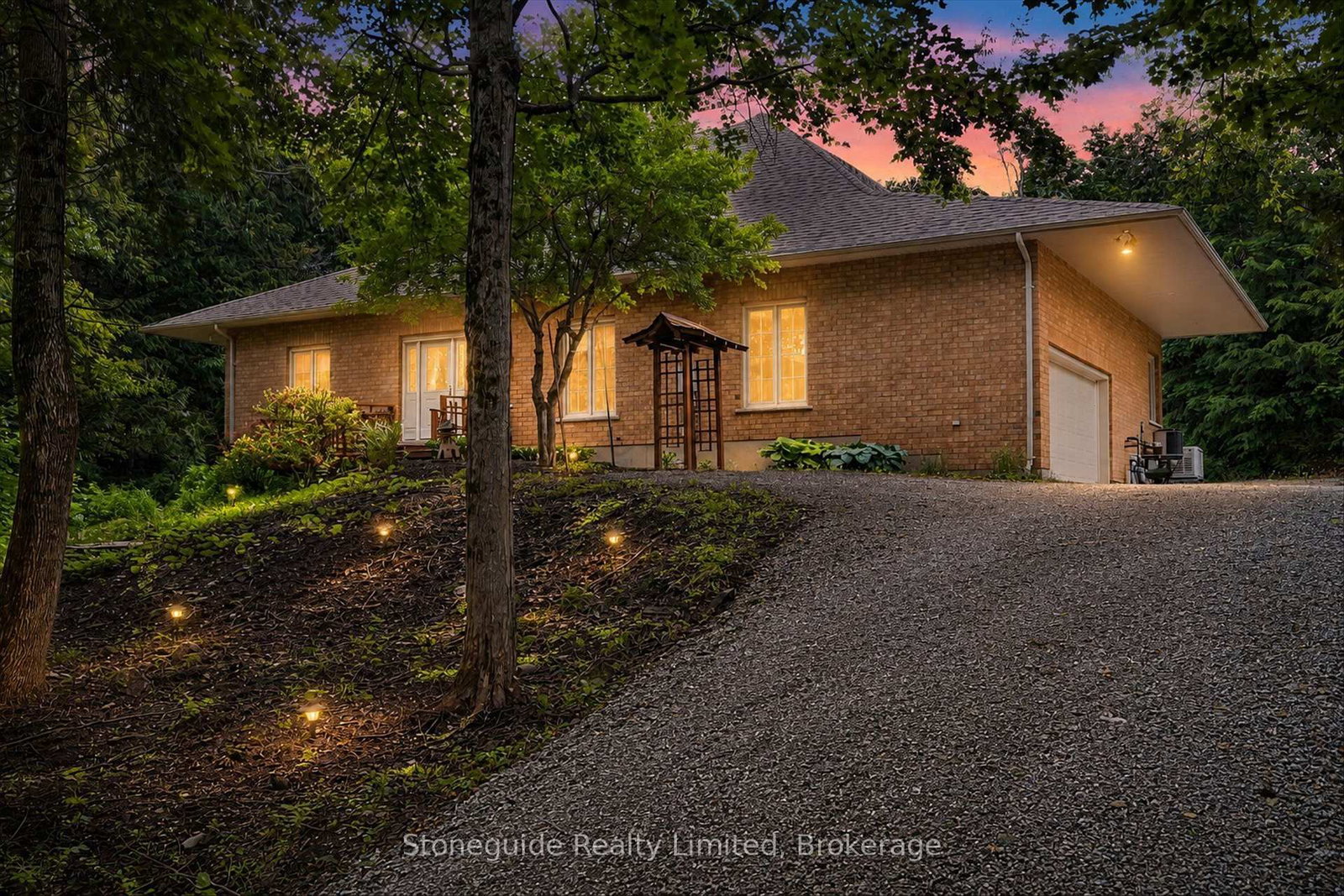 761 Cedarhurst Drive • Selwyn, ON photo 50