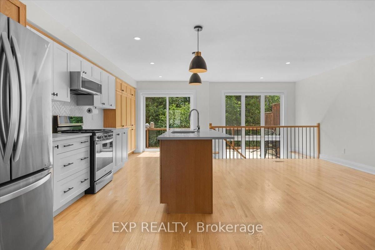 84 Porter Street • Stittsville, ON photo 13