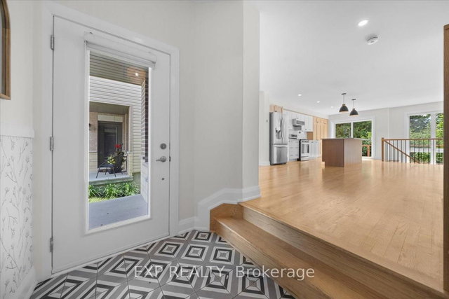 84 Porter Street