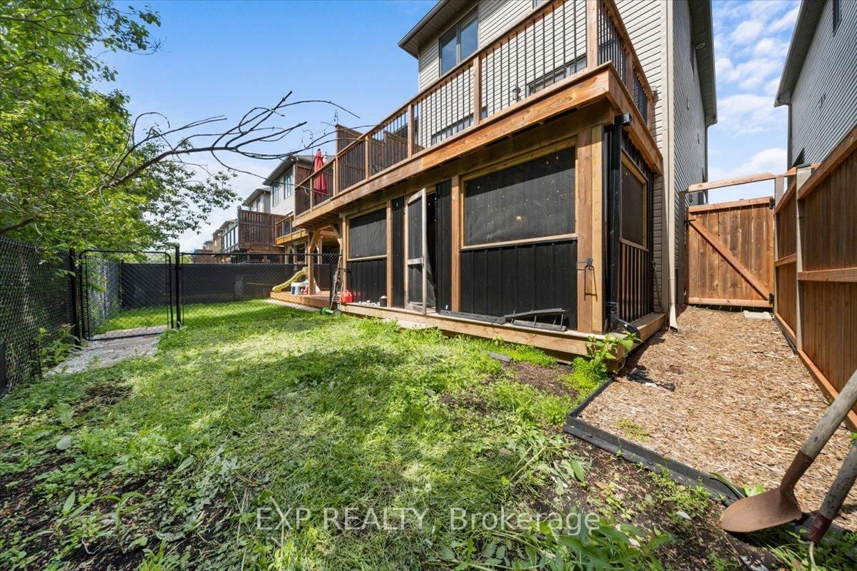 84 Porter Street • Stittsville, ON photo 33