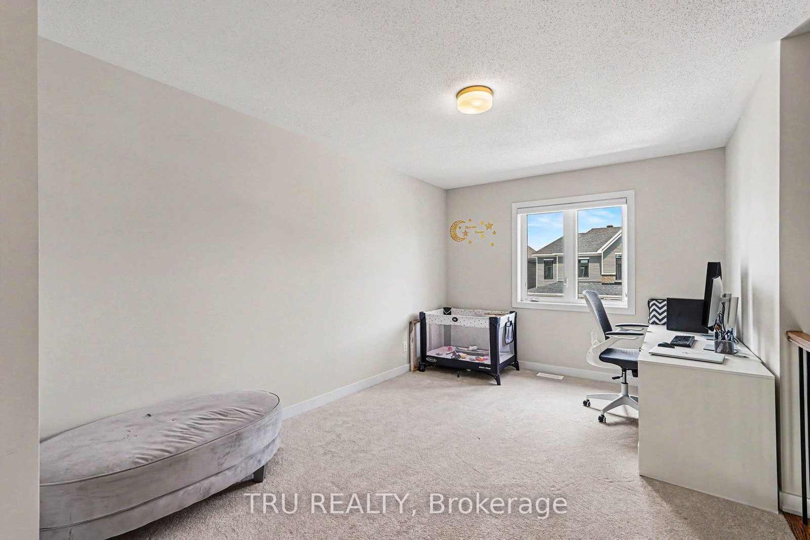 748 EMINENCE Street • Ottawa, ON photo 23
