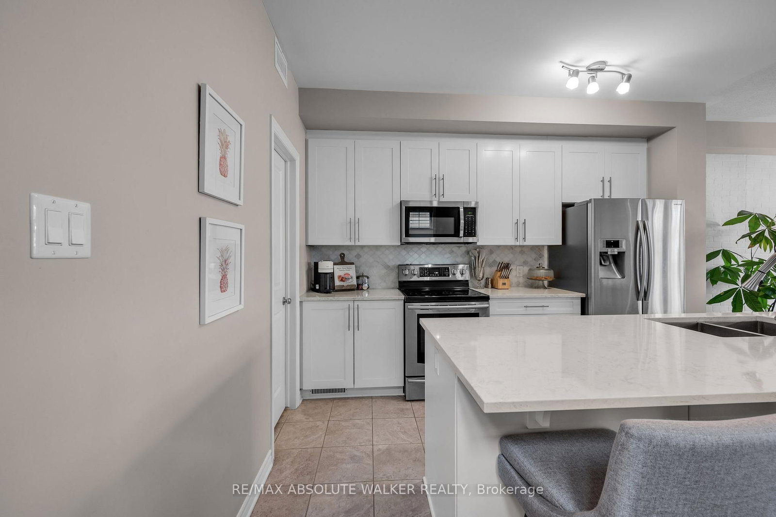 400 Gerry Lalonde Drive • Ottawa, ON photo 16