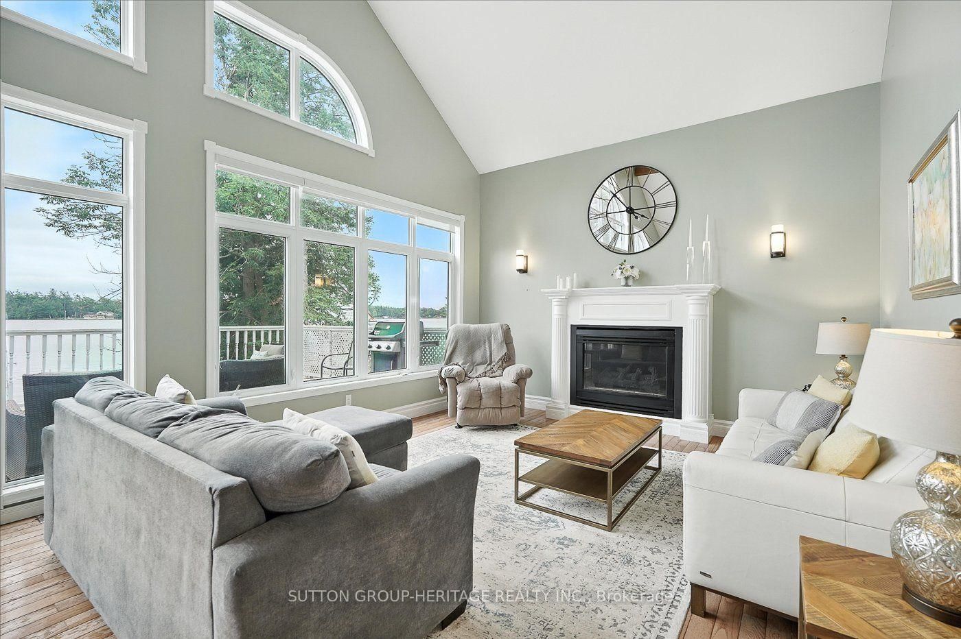 400 Front Street W • Kawartha Lakes, ON photo 8