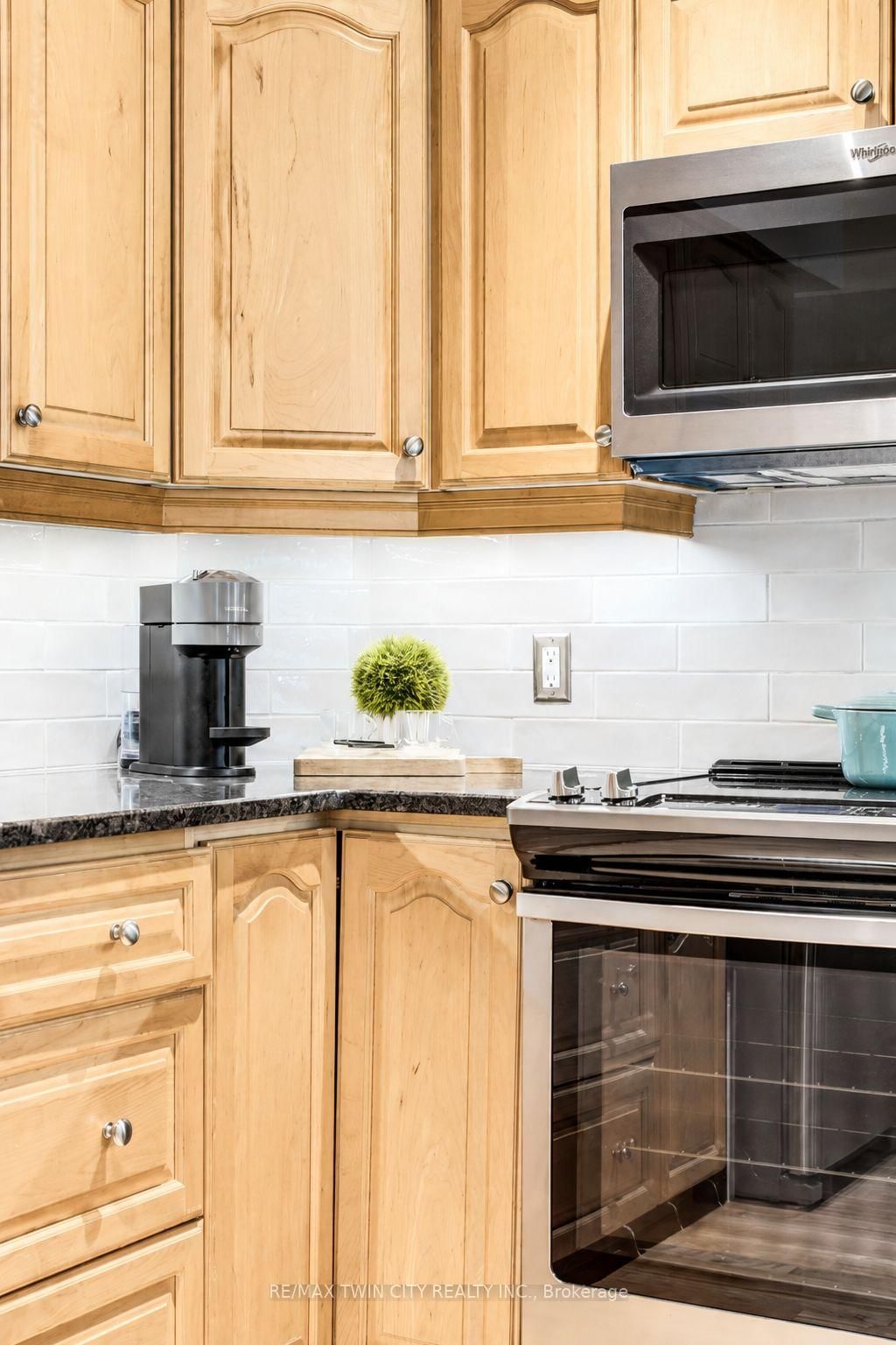 69 Troy Street • Kitchener, ON photo 8