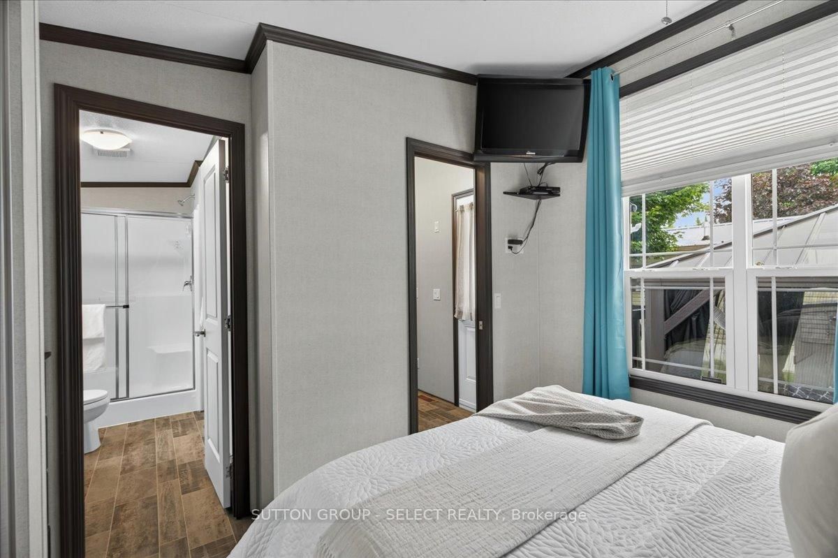 8685 Rock Glen Road • #415 • Lambton Shores, ON photo 19