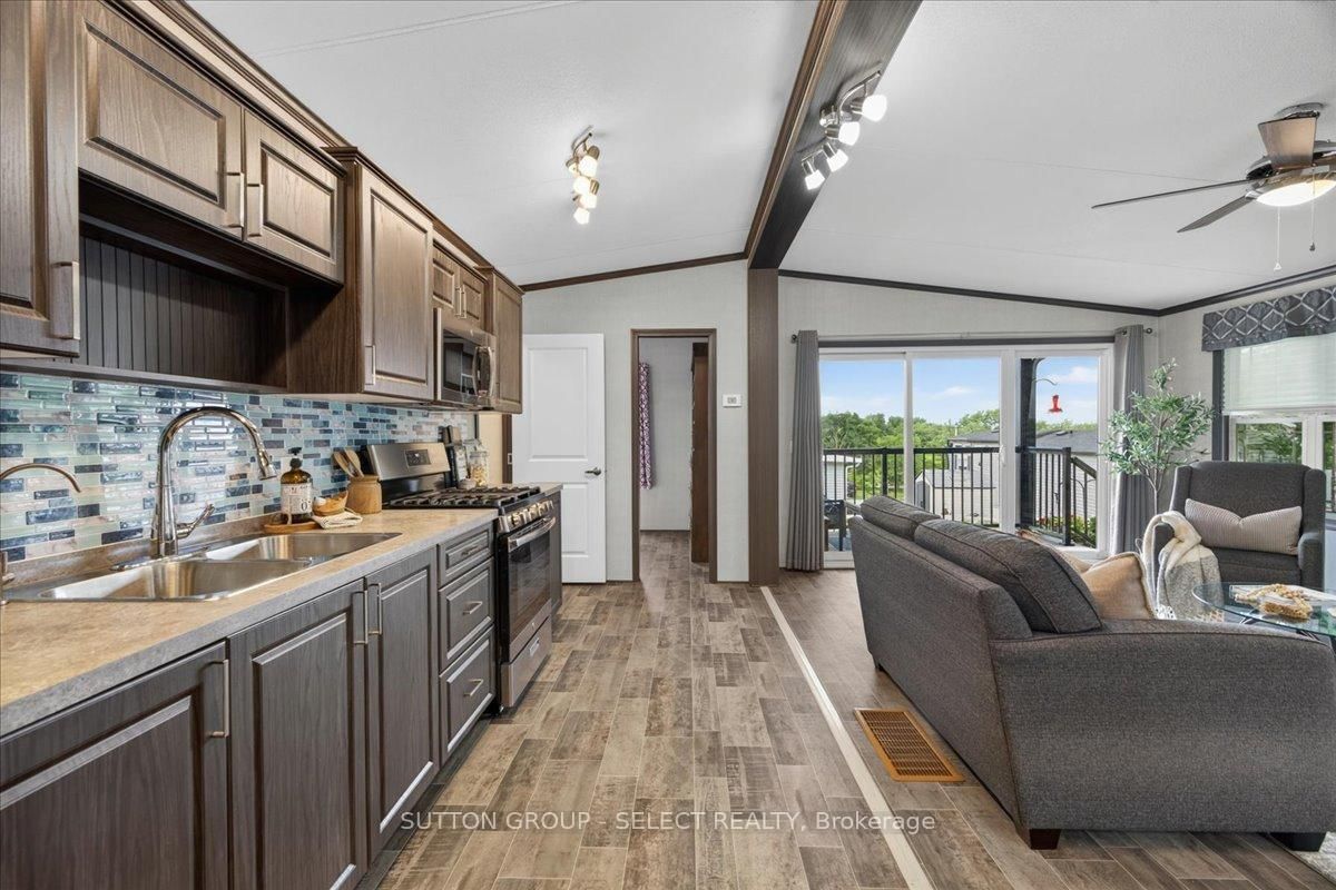 8685 Rock Glen Road • #415 • Lambton Shores, ON photo 8