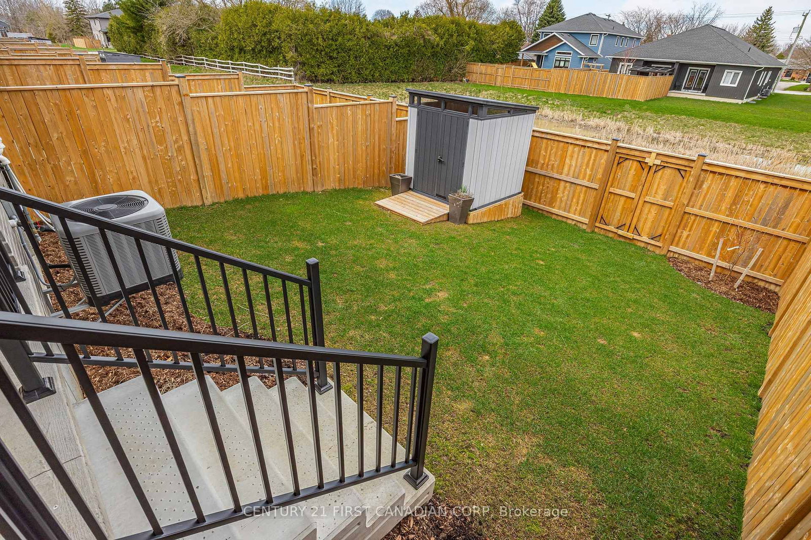 100 Rowe Avenue • South Huron, ON photo 36