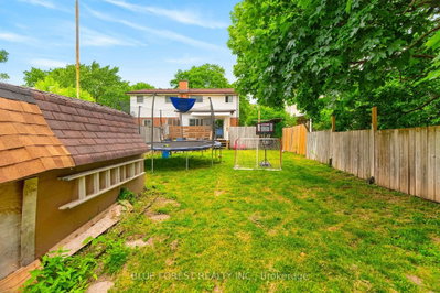 67 Breckenridge Crescent • London South, ON photo 5