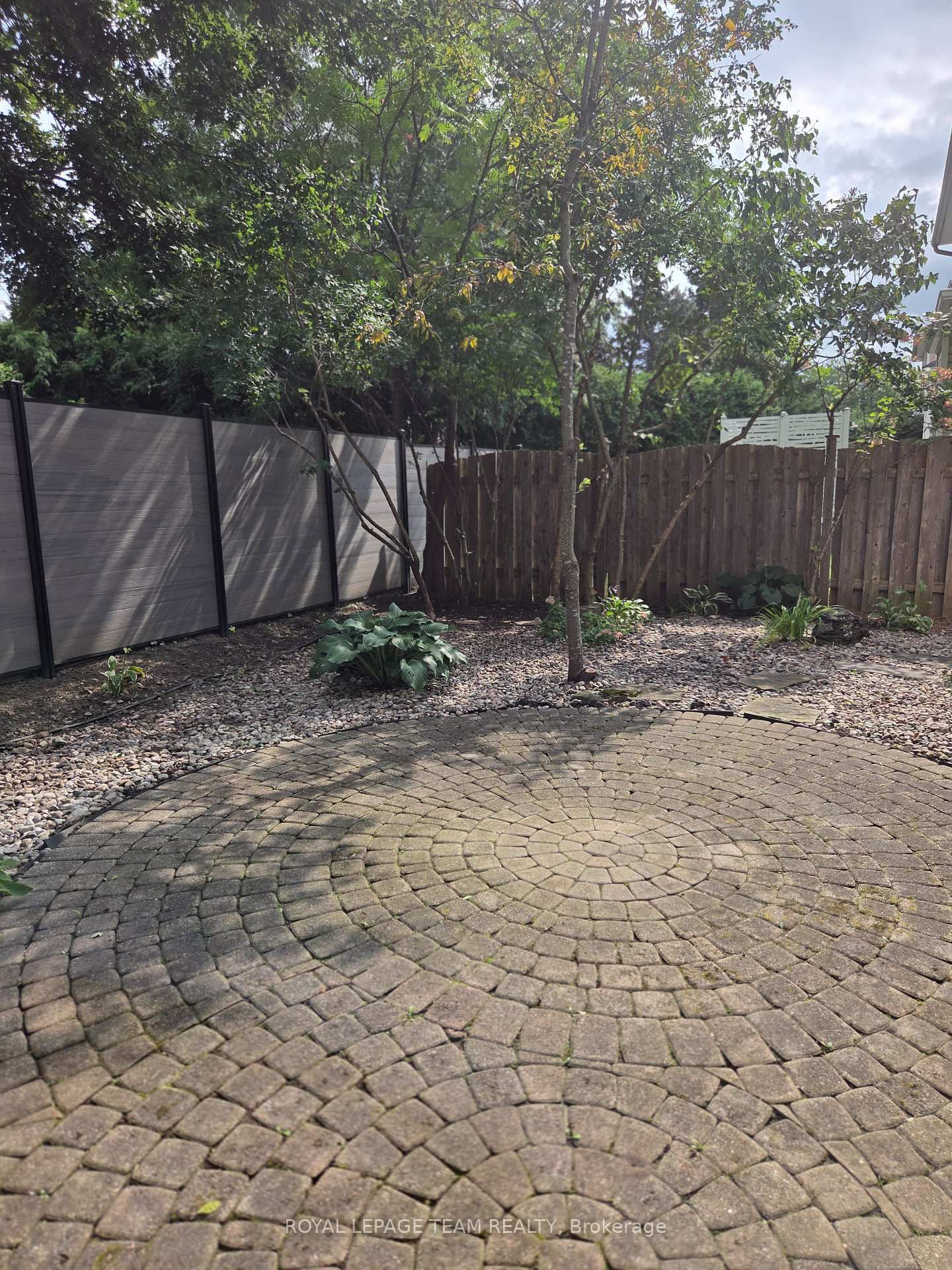 19 Windhurst Drive • Ottawa, ON photo 30