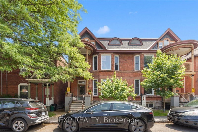 home for lease on 1-484 Gilmour Street