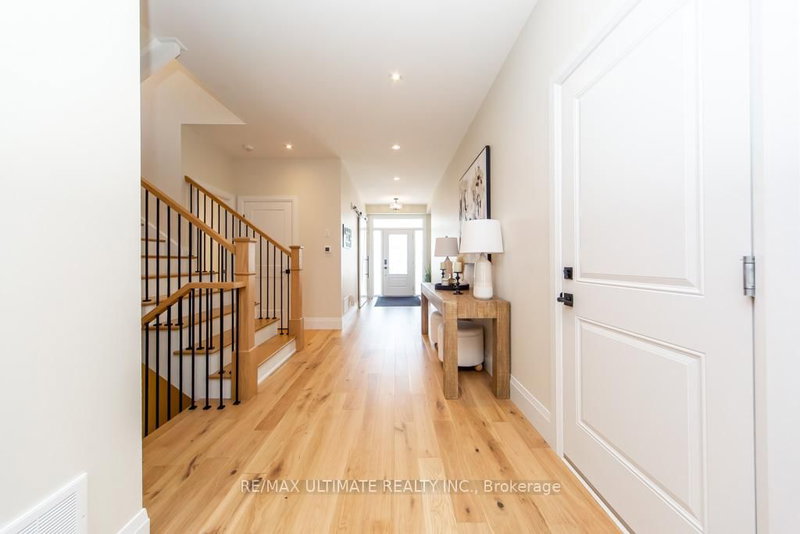 6 - 100 Watershore Drive