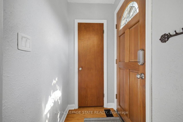 216 Summerhill Avenue