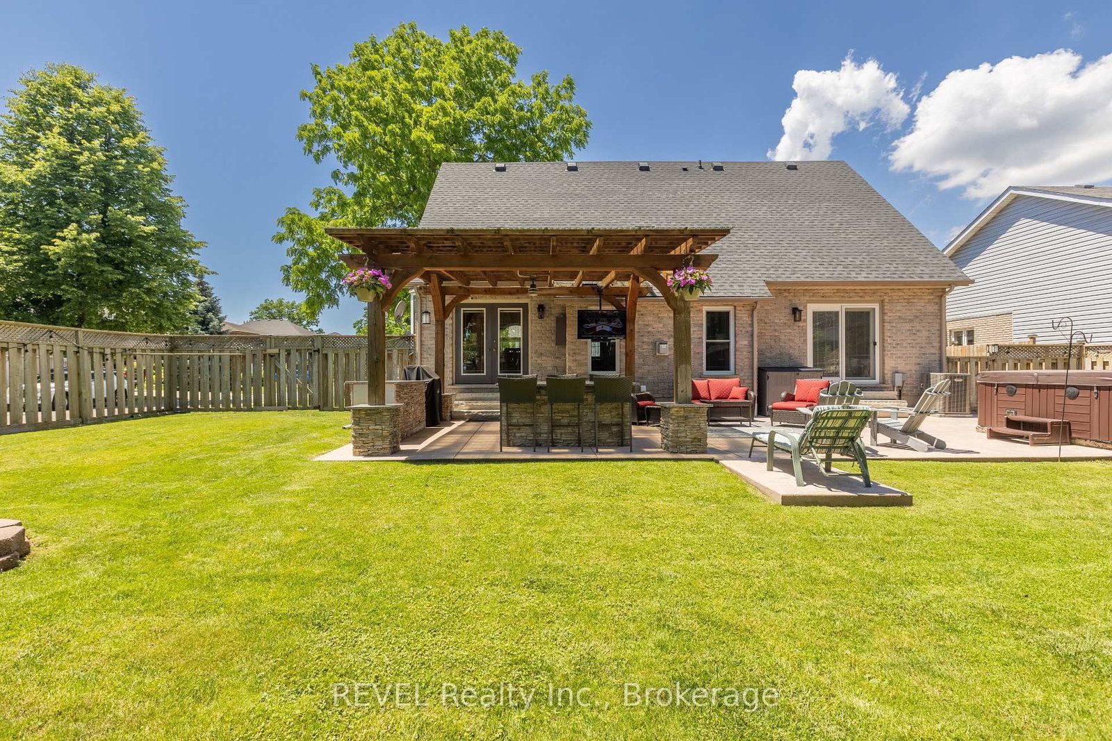 45 Westwood Drive • Port Colborne, ON photo 37