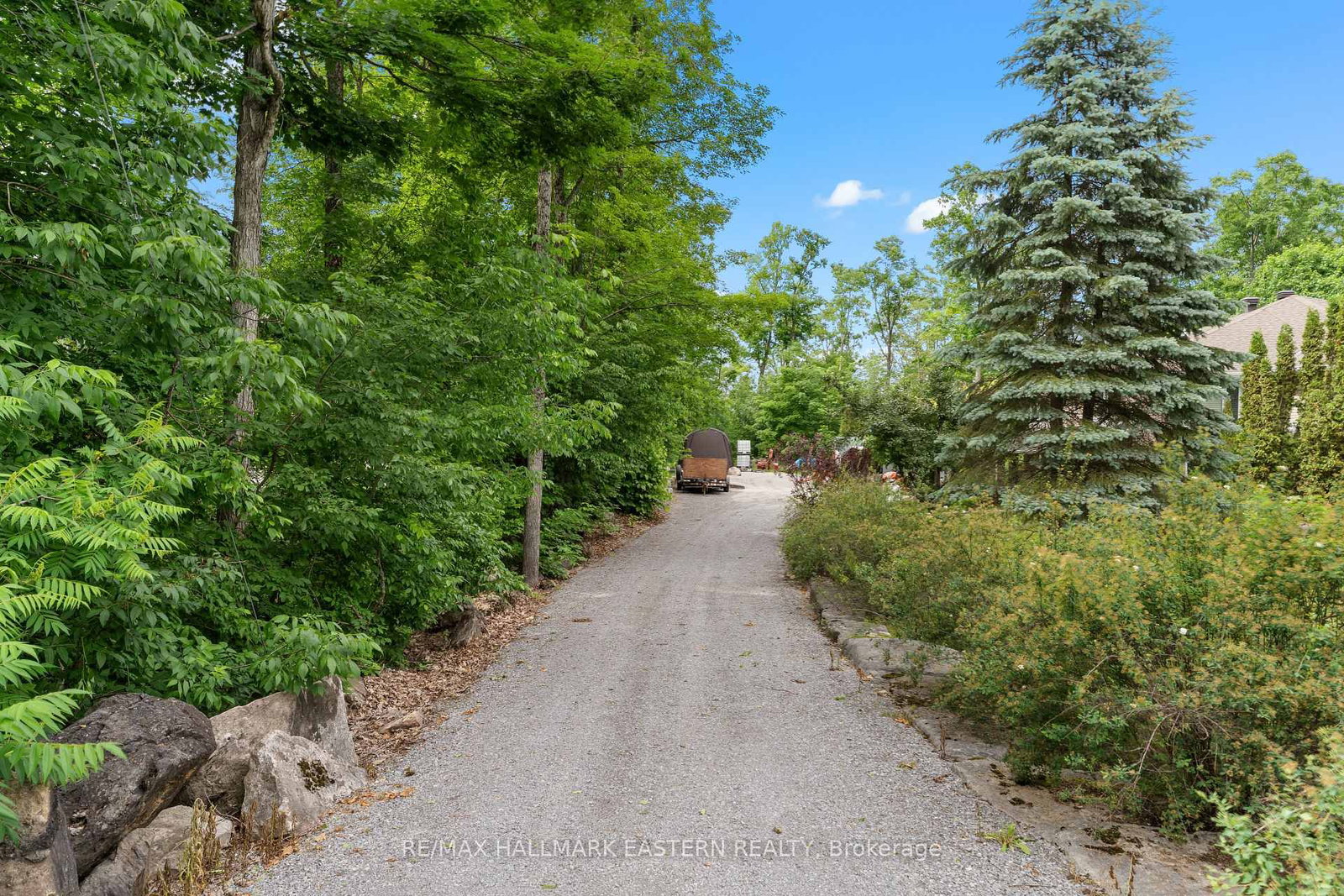 139 Lakeland Avenue • Trent Lakes, ON photo 4