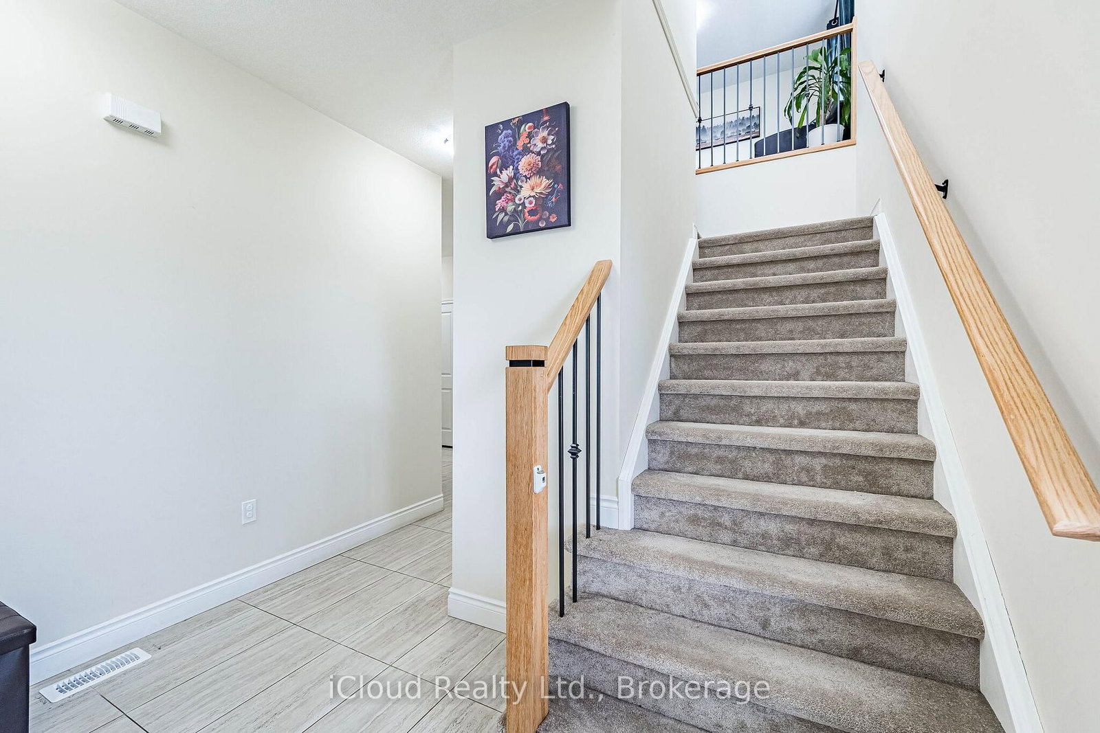 1 Lang Lane • East Luther Grand Valley, ON photo 5