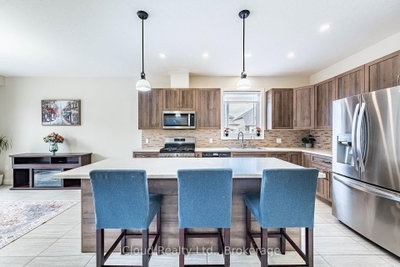 1 Lang Lane • East Luther Grand Valley, ON photo 9