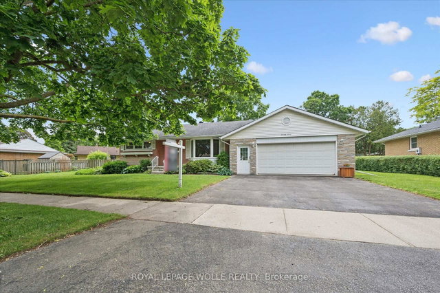 77 Maywood Road