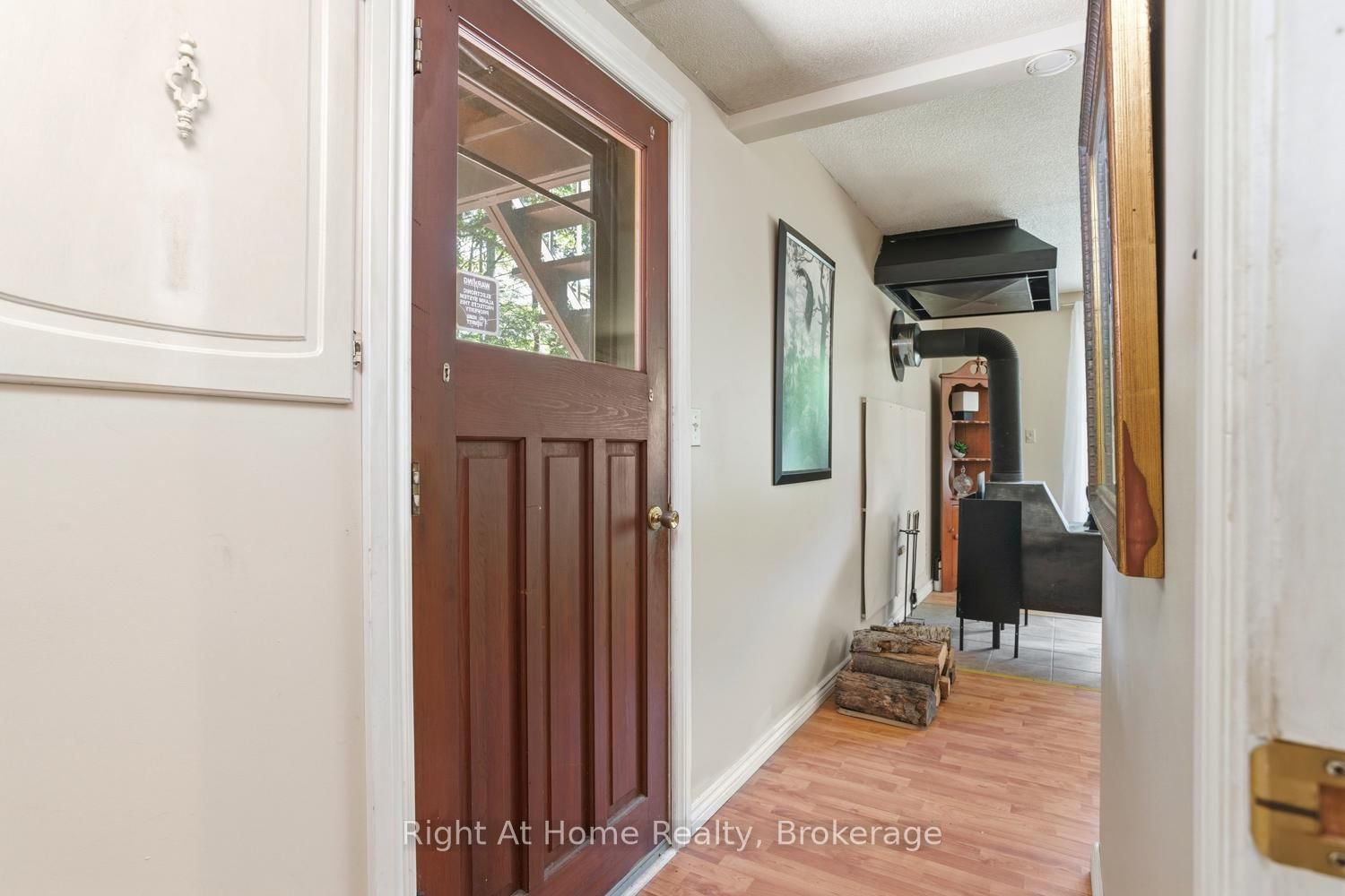 1074 Holiday Park Drive • Bracebridge, ON photo 26