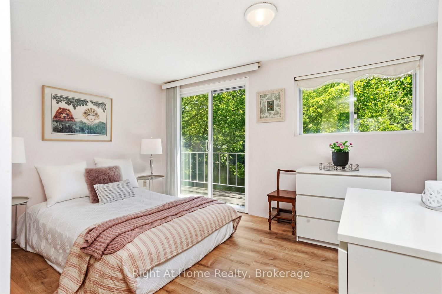1074 Holiday Park Drive • Bracebridge, ON photo 31