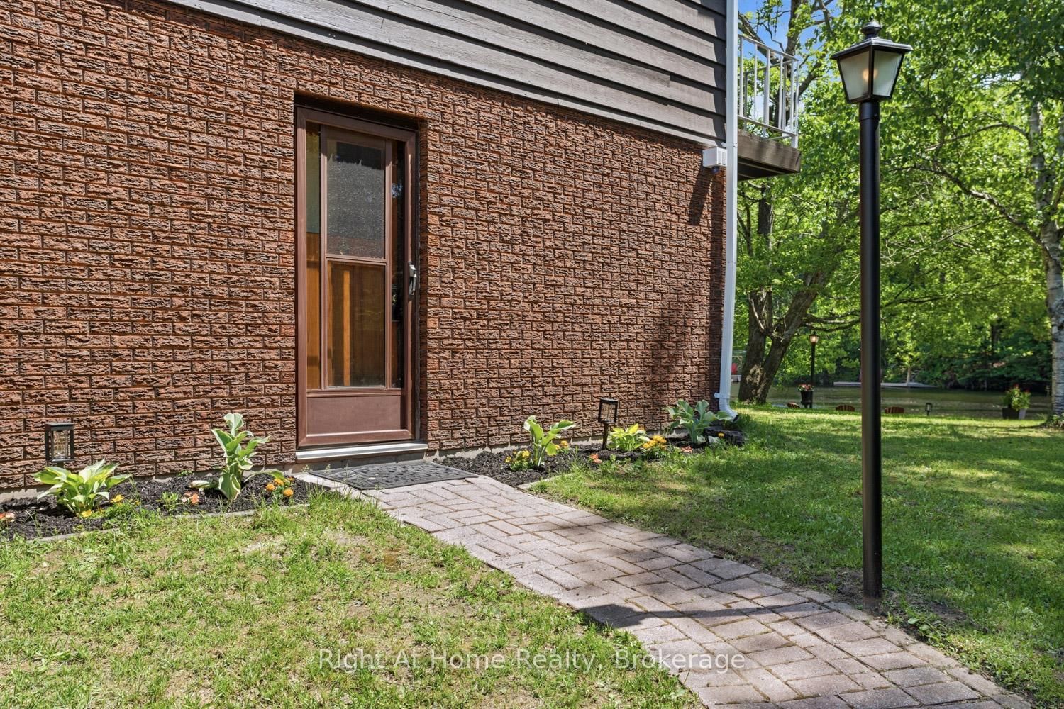 1074 Holiday Park Drive • Bracebridge, ON photo 41