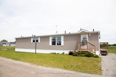 26 Hickory Hollow
