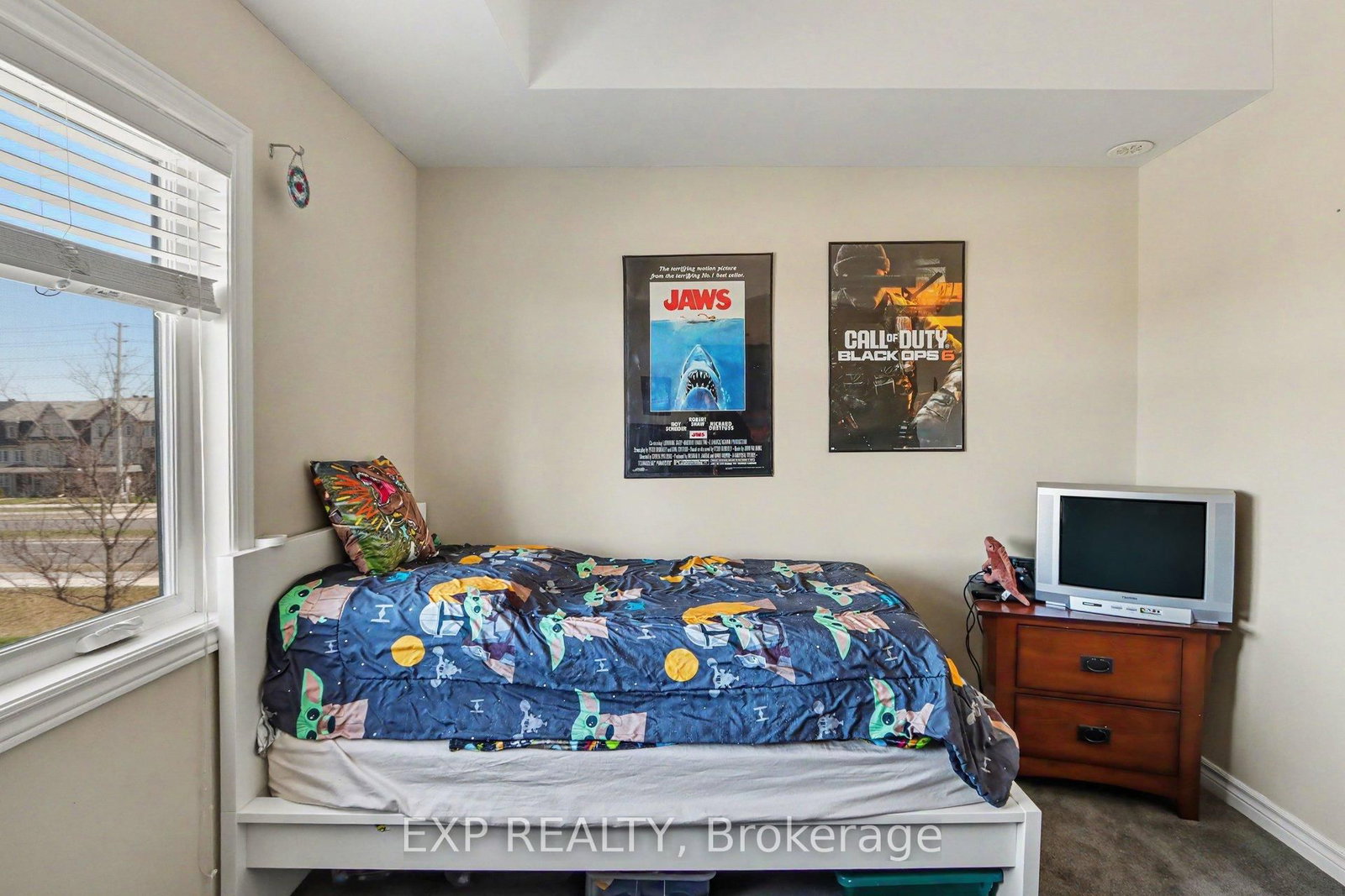 135 Harthill Way • #J • Ottawa, ON photo 20