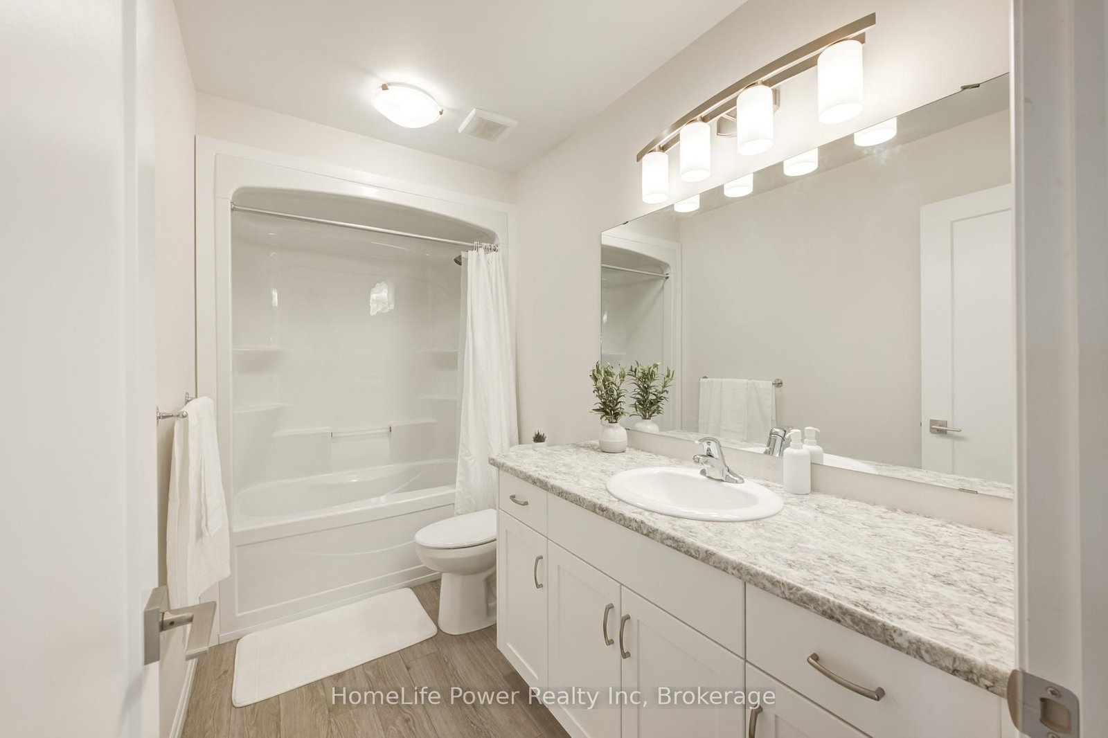 4 Braun Avenue • Tillsonburg, ON photo 33