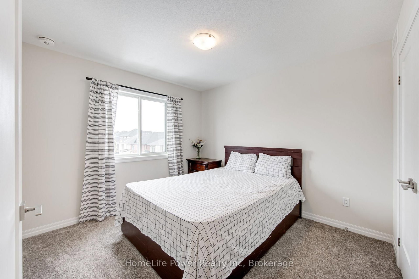4 Braun Avenue • Tillsonburg, ON photo 35