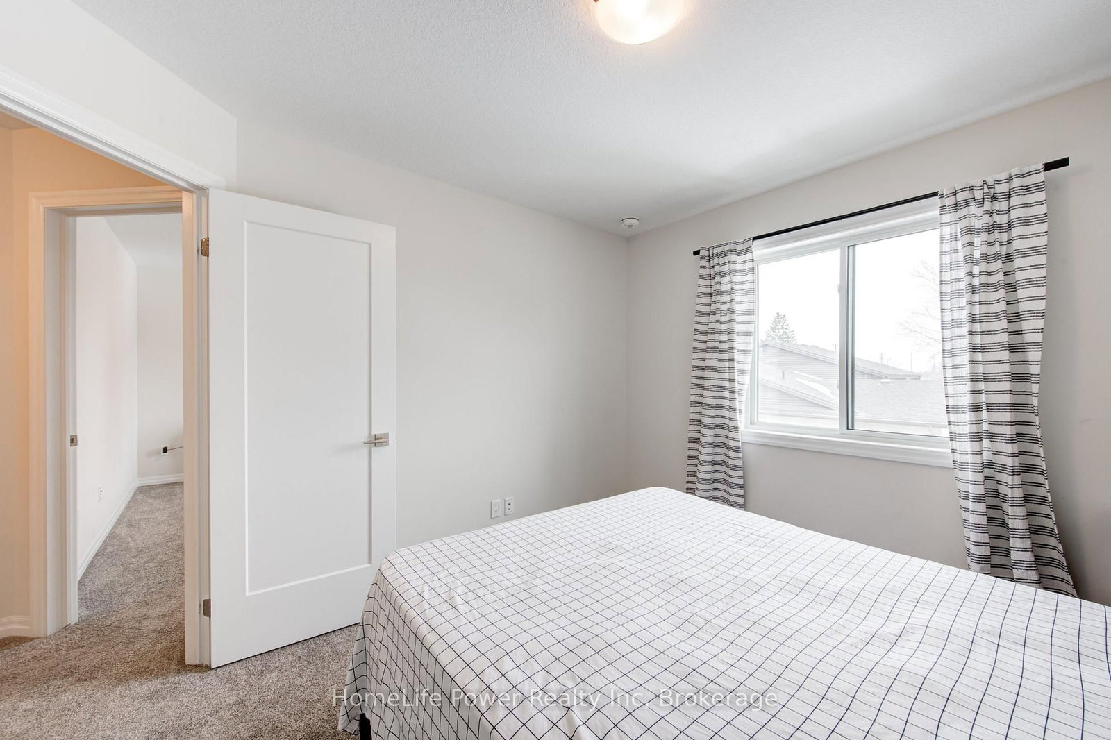 4 Braun Avenue • Tillsonburg, ON photo 36