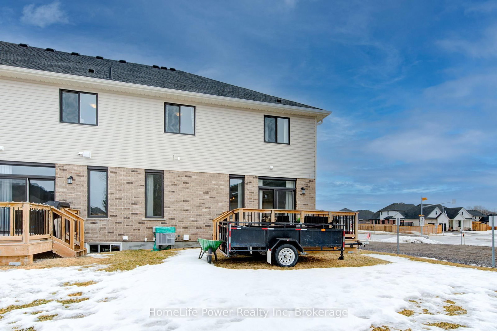 4 Braun Avenue • Tillsonburg, ON photo 45