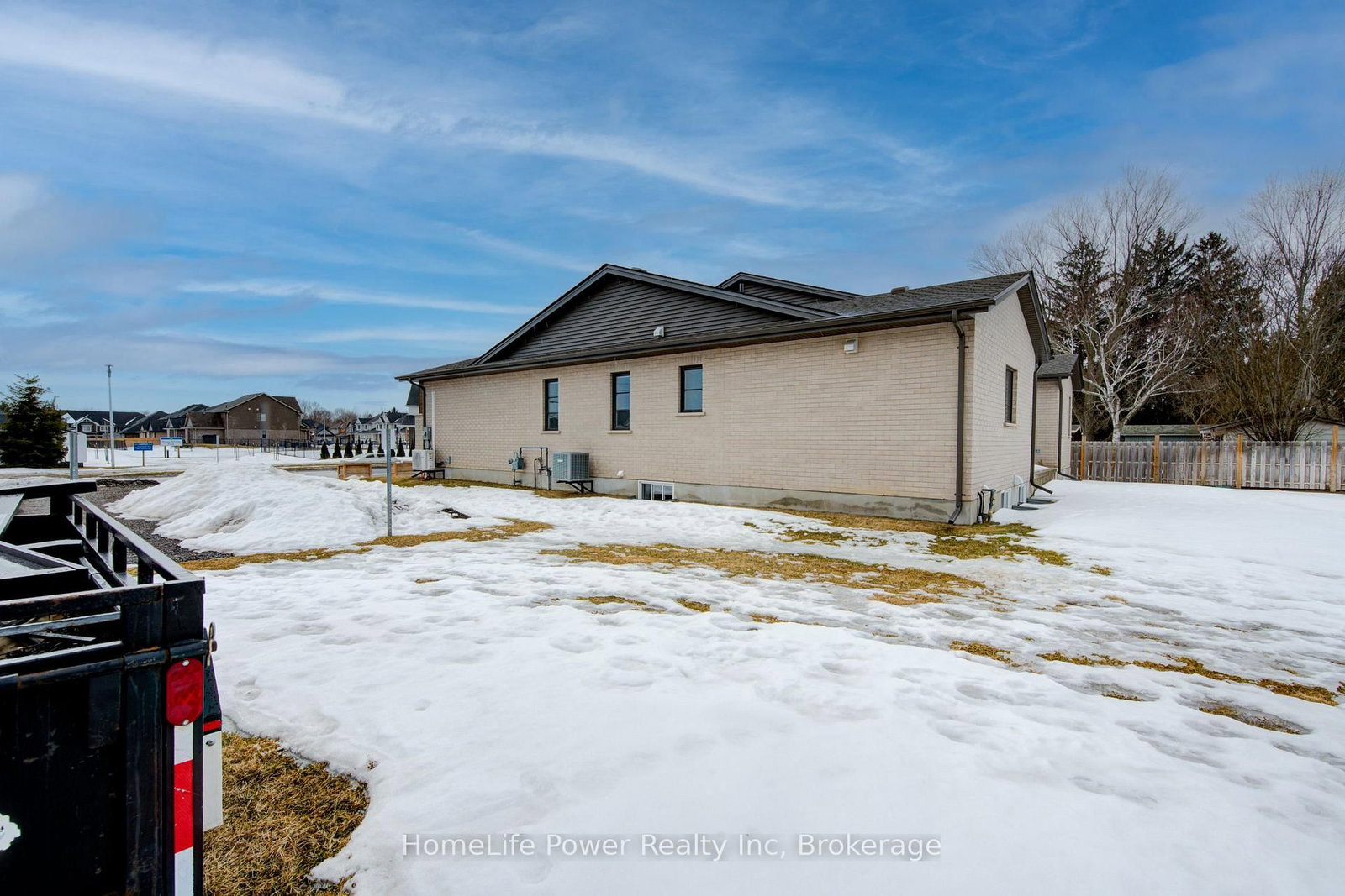 4 Braun Avenue • Tillsonburg, ON photo 49
