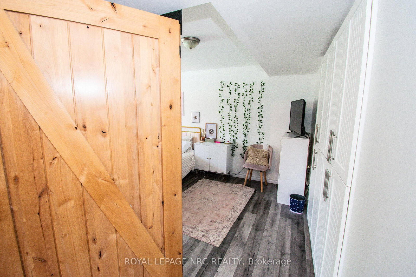15 Arlene Street • St. Catharines, ON photo 17