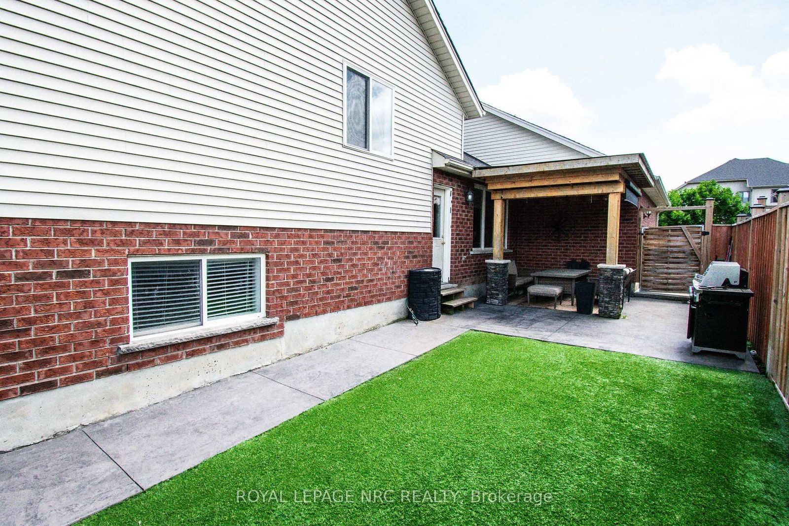 15 Arlene Street • St. Catharines, ON photo 40