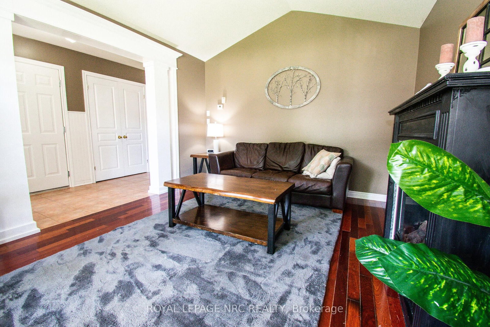 15 Arlene Street • St. Catharines, ON photo 5