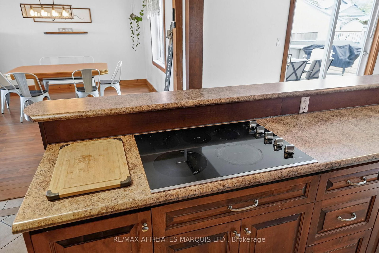 22006 Old Highway 2 • South Glengarry, ON photo 11