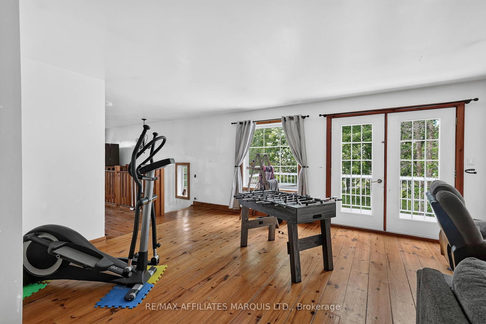 22006 Old Highway 2 • South Glengarry, ON photo 15
